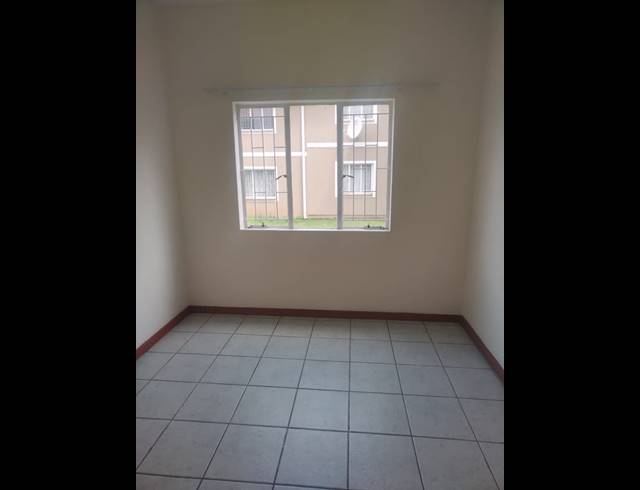 2 BEDROOM APARTMENT FOR SALE IN COMET